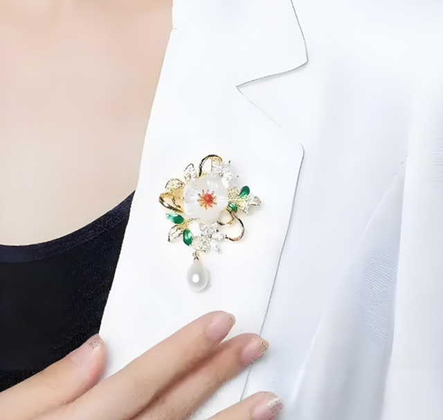 胸针3.jpg